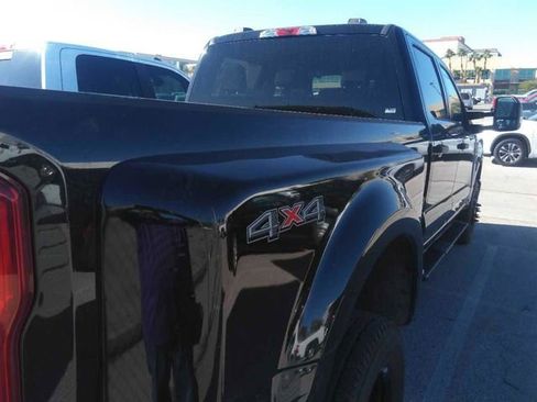 Used 2024 Ford F350 XLT image 4