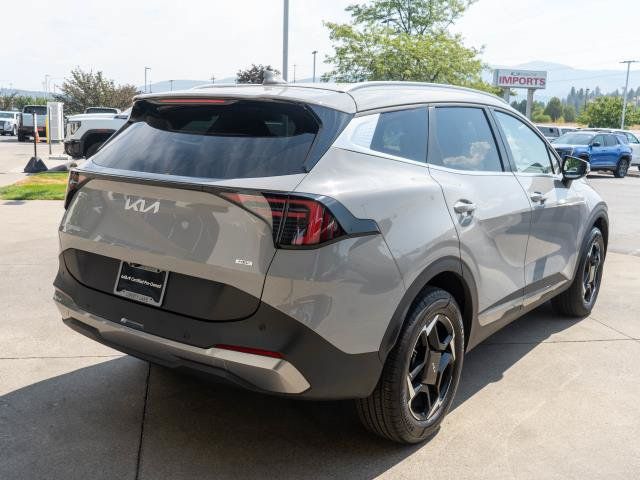 Certified 2026 Kia Sportage EX AWD/4WD image 7