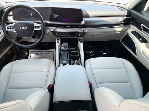 Used 2024 Kia Telluride S FWD image 14
