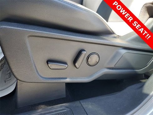 Used 2022 Ford Bronco Wildtrak image 13