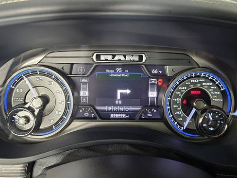 Used 2019 RAM 2500 Limited AWD/4WD image 31