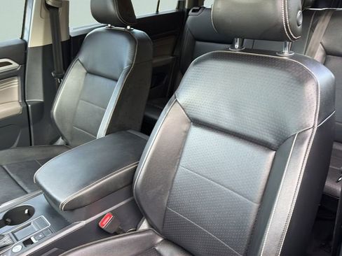 Used 2022 Volkswagen Atlas SE FWD image 26