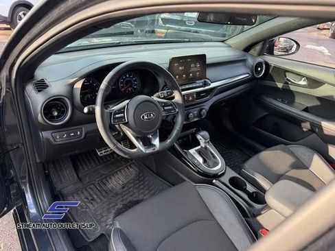 Used 2020 Kia Forte GT-Line w/ GT-Line Premium Package image 32