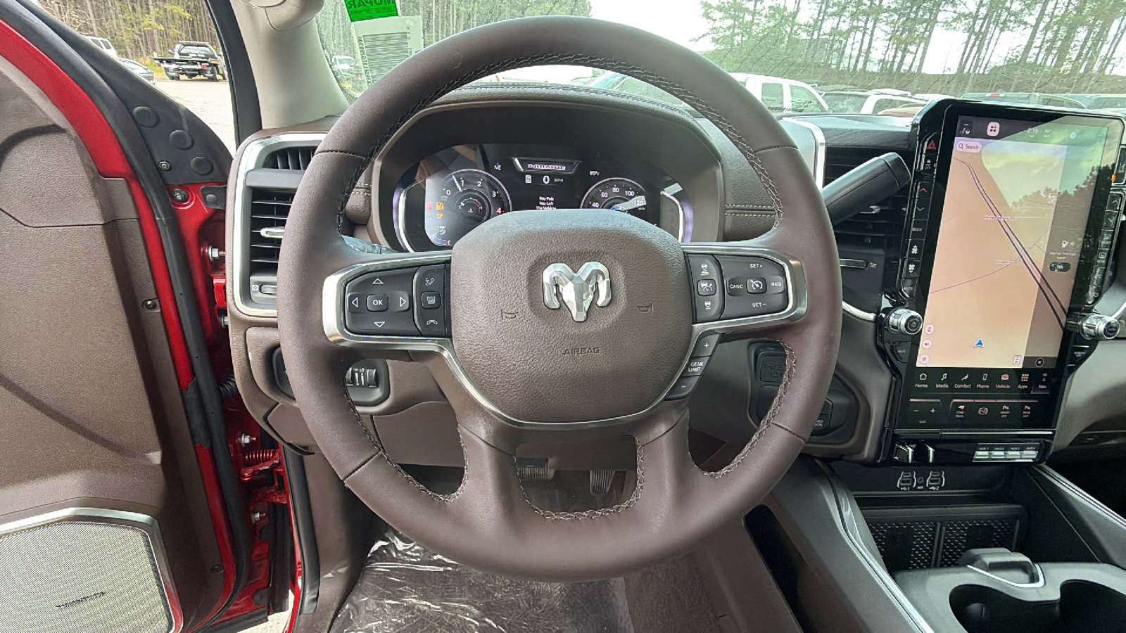New 2026 RAM 2500 Laramie AWD/4WD image 22