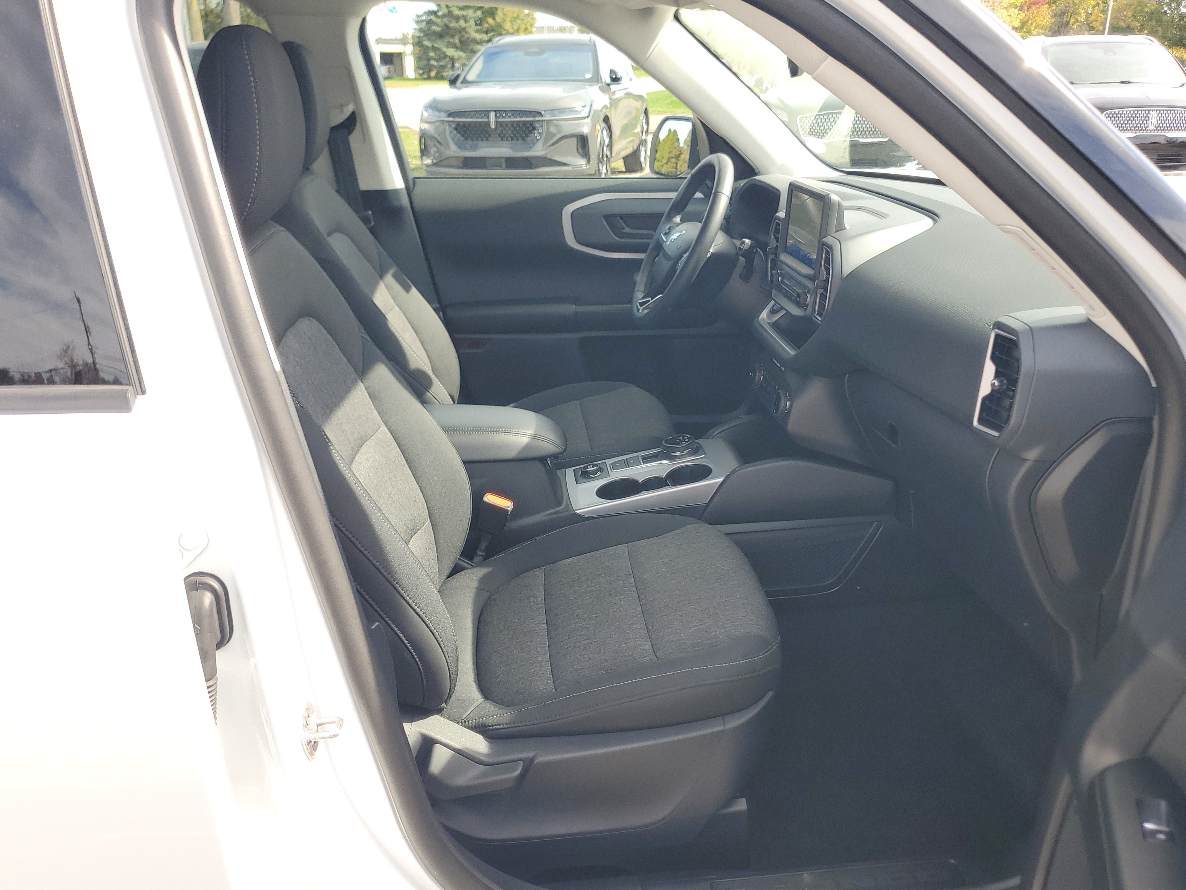 Used 2024 Ford Bronco Sport Big Bend w/ Convenience Package AWD/4WD image 9