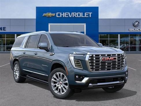 New 2026 GMC Yukon XL Denali image 7