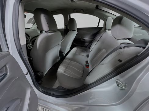 Used 2016 Chevrolet Sonic LT image 28