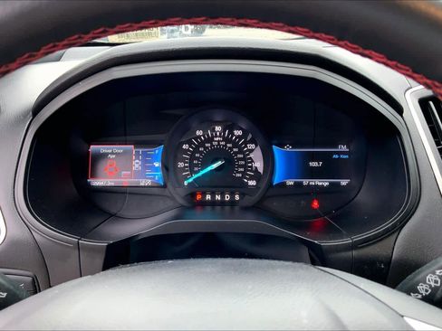 Used 2023 Ford Edge ST-Line w/ Cargo Accessory Package image 24