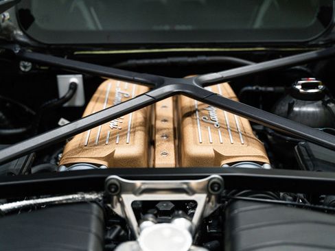 Used 2022 Lamborghini Huracan STO image 4