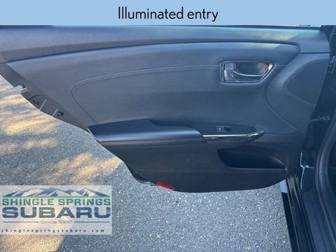 Used 2016 Toyota Avalon XLE image 19