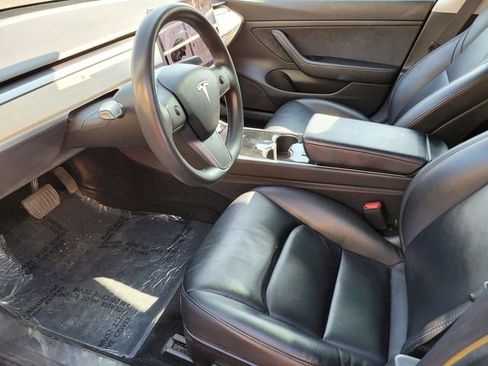 Used 2020 Tesla Model 3 Standard Range Plus image 16