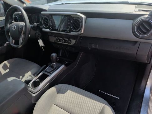 Used 2022 Toyota Tacoma SR5 w/ SR5 Appearance Package (SM) RWD image 16