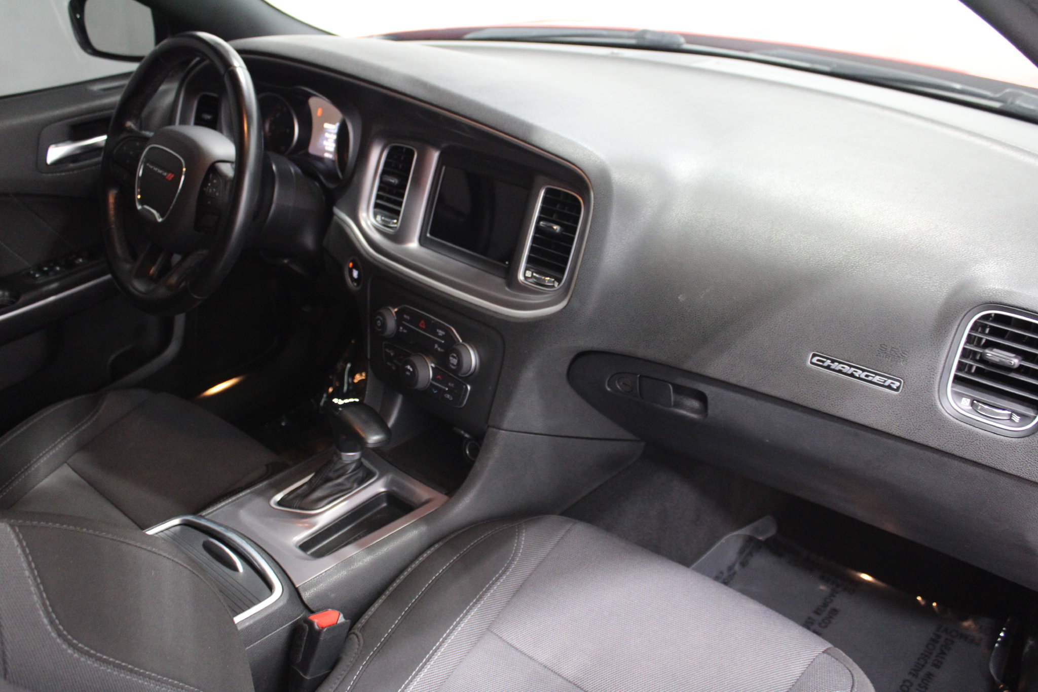 Used 2022 Dodge Charger SXT RWD image 24