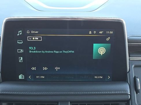 Used 2022 Chevrolet Suburban Z71 w/ Z71 Off-Road Package image 38