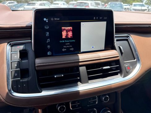 Used 2023 Chevrolet Tahoe High Country AWD/4WD image 26