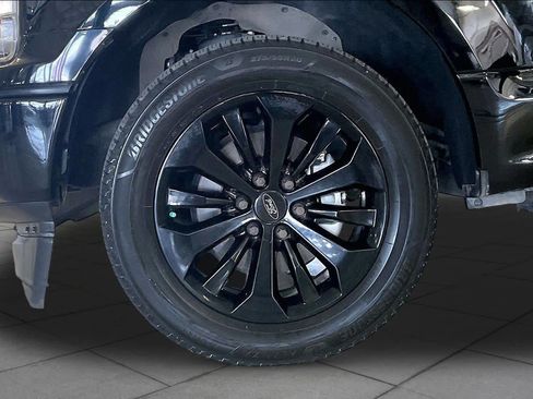 Used 2018 Ford F150 XL w/ Equipment Group 101A Mid RWD image 10