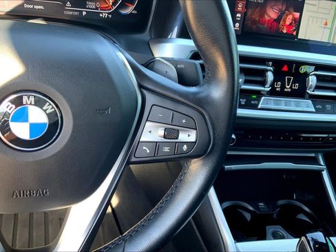 Used 2023 BMW 430i Convertible image 22