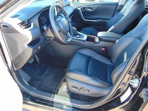 Used 2024 Toyota RAV4 Adventure image 10