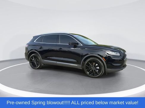 Used 2021 Lincoln Nautilus Reserve w/ Monochromatic Package AWD/4WD image 9