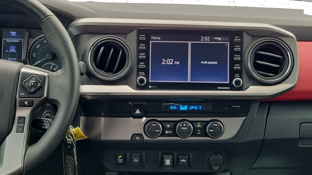 Used 2022 Toyota Tacoma SR5 w/ Technology Package RWD image 13