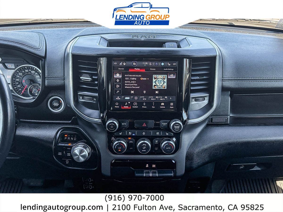 Used 2023 RAM 1500 Laramie AWD/4WD image 12