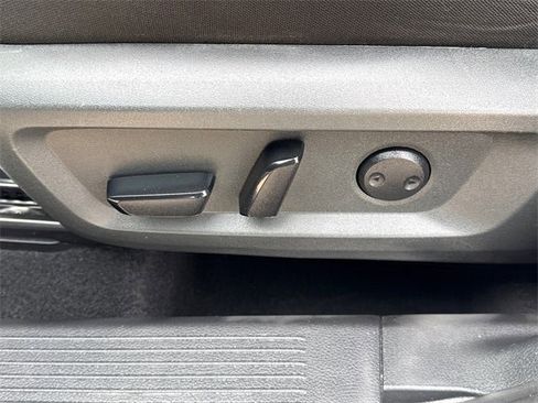 Certified 2021 Nissan Rogue SV image 23