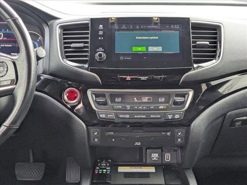 Used 2021 Honda Pilot Black Edition image 15