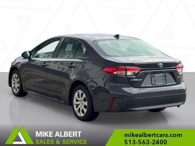 Used 2025 Toyota Corolla LE FWD image 6