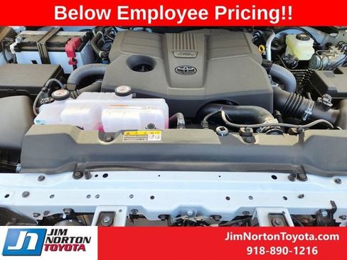 New 2025 Toyota Tundra SR5 image 11