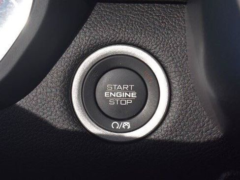 Used 2026 RAM 1500 Laramie AWD/4WD image 34