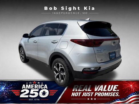 Used 2020 Kia Sportage LX AWD/4WD image 13