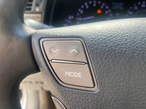 Used 2008 Lexus LS 460 image 39