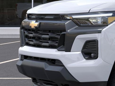 New 2026 Chevrolet Colorado LT w/ LT Convenience Package AWD/4WD image 37