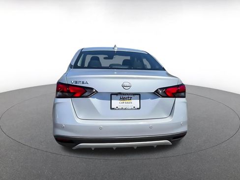 Used 2025 Nissan Versa SV FWD image 12