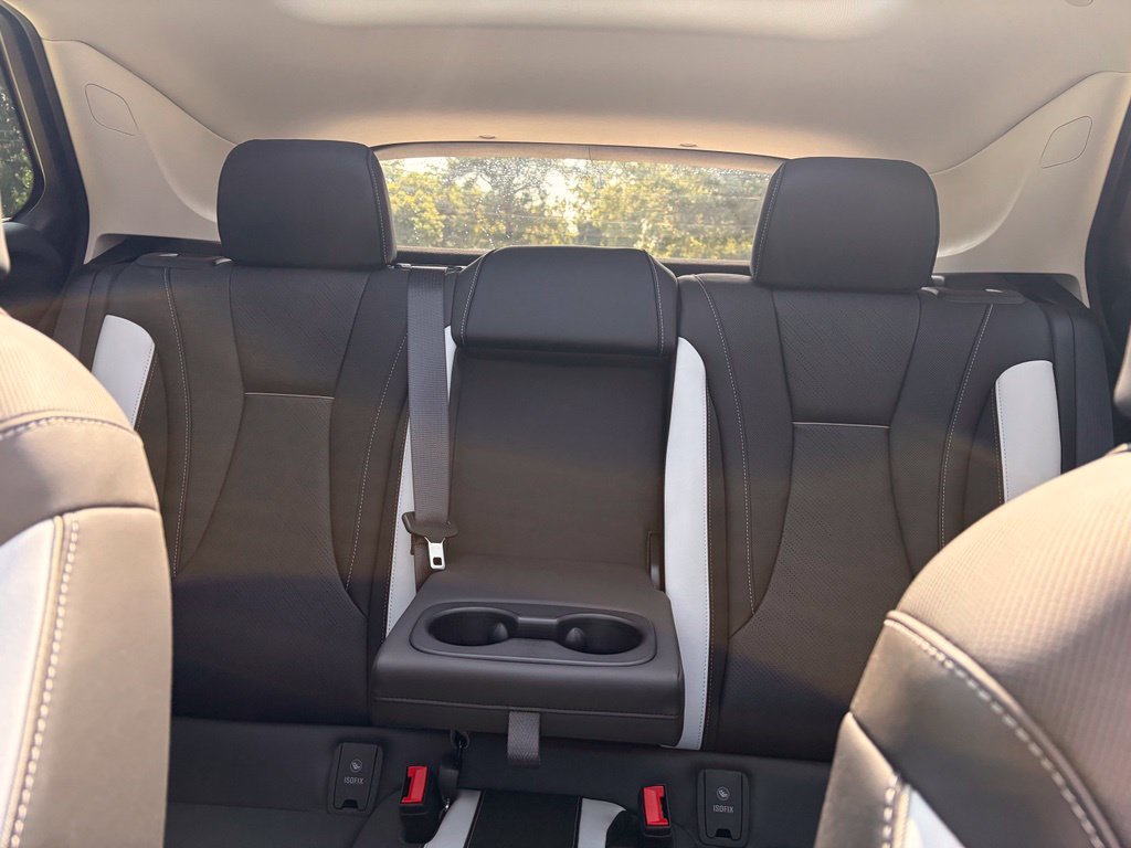 Used 2026 Buick Envision Sport Touring AWD/4WD image 16