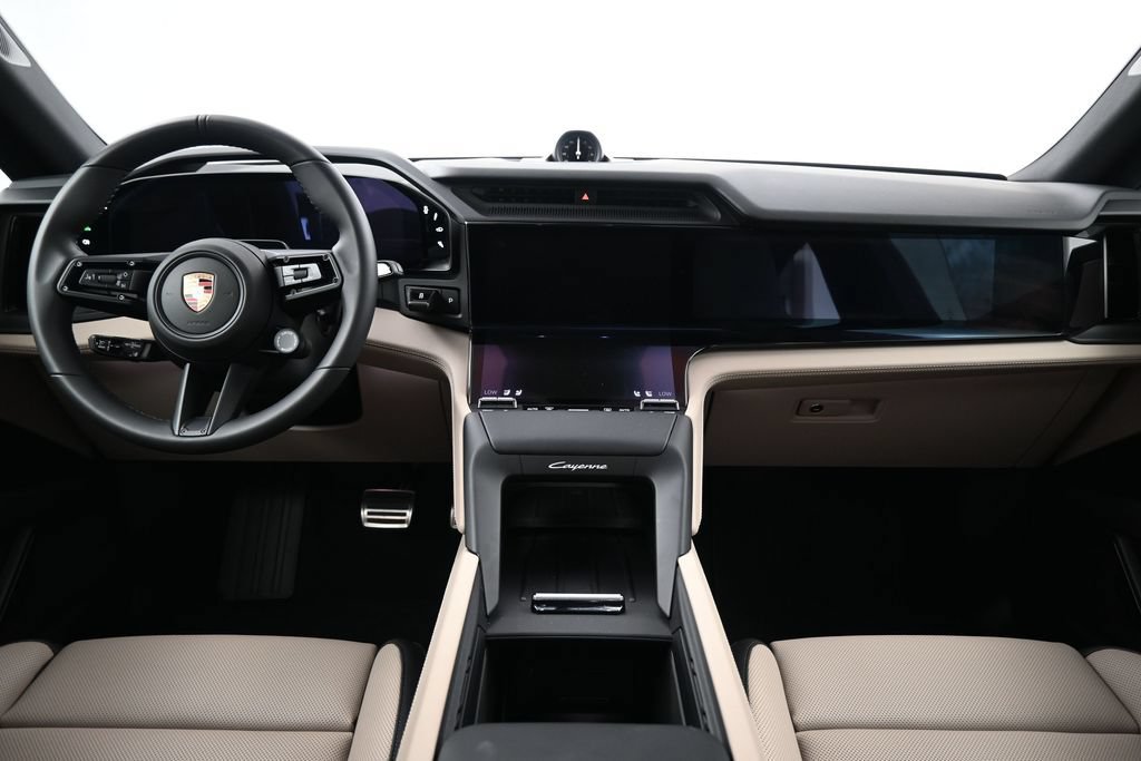 Certified 2026 Porsche Cayenne Electric AWD/4WD image 9