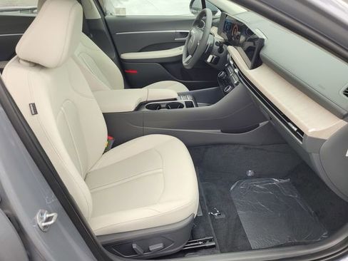 New 2025 Hyundai Sonata SEL image 19
