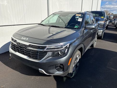 Used 2024 Kia Seltos S image 7