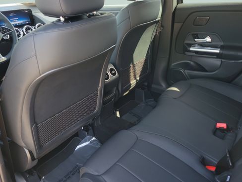 Certified 2026 Mercedes-Benz GLA 250 image 25