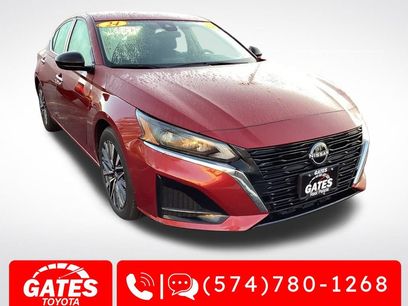 Used 2024 Nissan Altima 2.5 SV