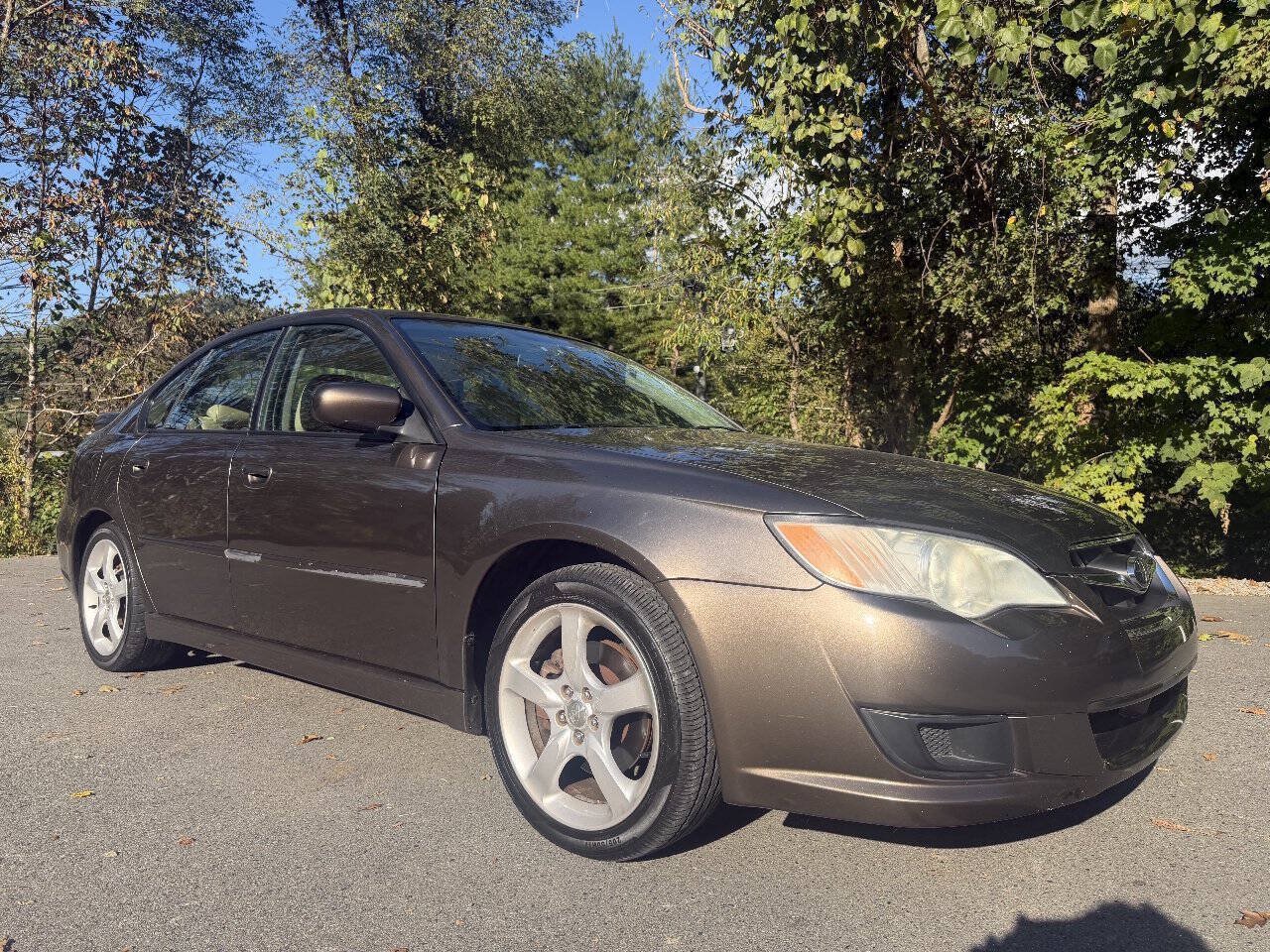 Used 2009 Subaru Legacy 2.5i Special Edition AWD/4WD image 1