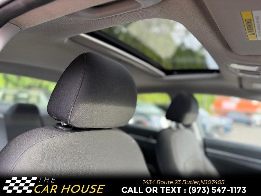 Used 2020 Hyundai Elantra Value Edition w/ Cargo Package (C1) FWD image 22