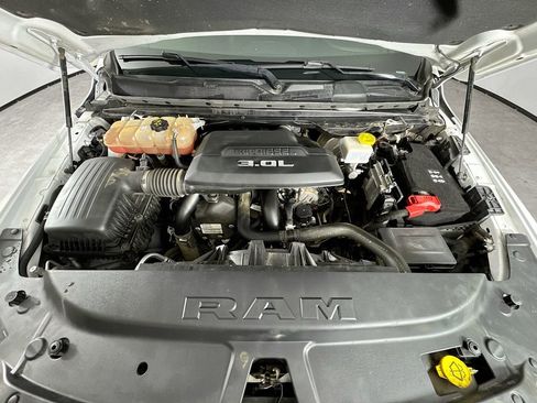 Used 2021 RAM 1500 Laramie image 26