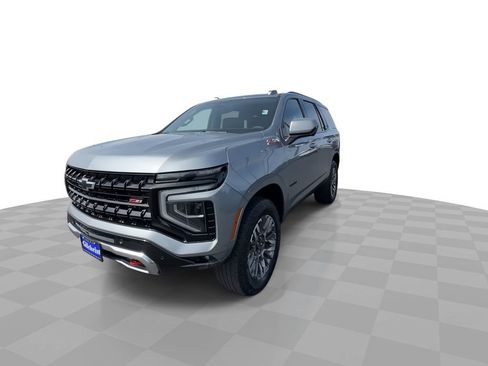 Used 2025 Chevrolet Tahoe Z71 AWD/4WD image 3