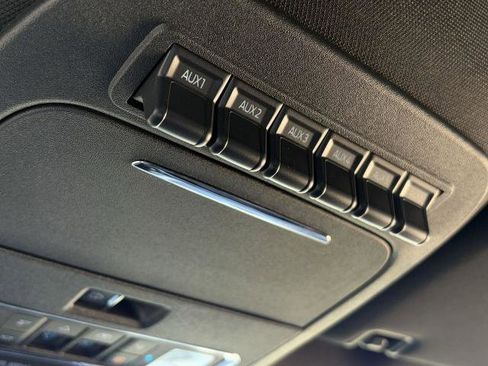 New 2026 Ford F250 Platinum w/ FX4 Off-Road Package image 27