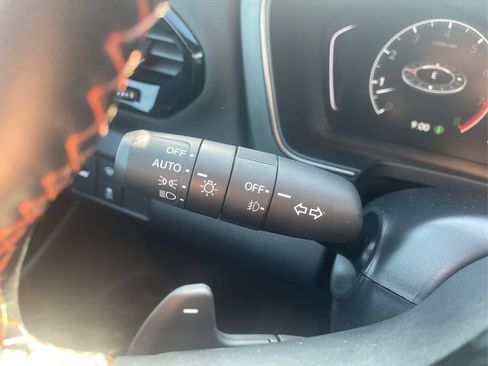 Used 2024 Honda Pilot TrailSport image 15