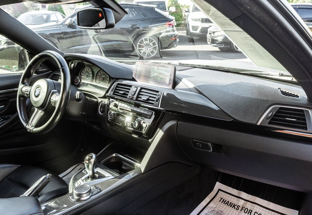 Used 2018 BMW M4 Coupe RWD image 14