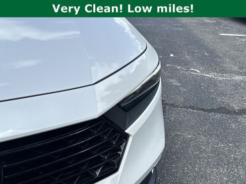 Used 2023 Honda Accord EX image 13