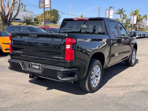 Used 2022 Chevrolet Silverado 1500 Custom image 12