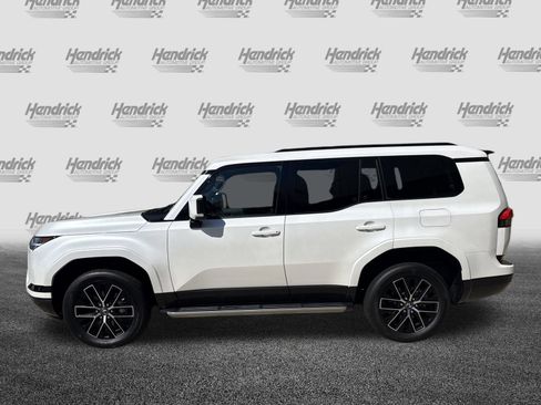 Certified 2025 Lexus GX 550 w/ Cold Area Package AWD/4WD image 7